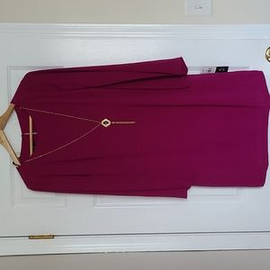 NWT AGB Berry open sleeve dress with necklace